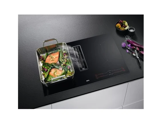 Plaque de cuisson avec hotte intégrée Aeg CCE84543CB + HOTTE INTÉGRÉE