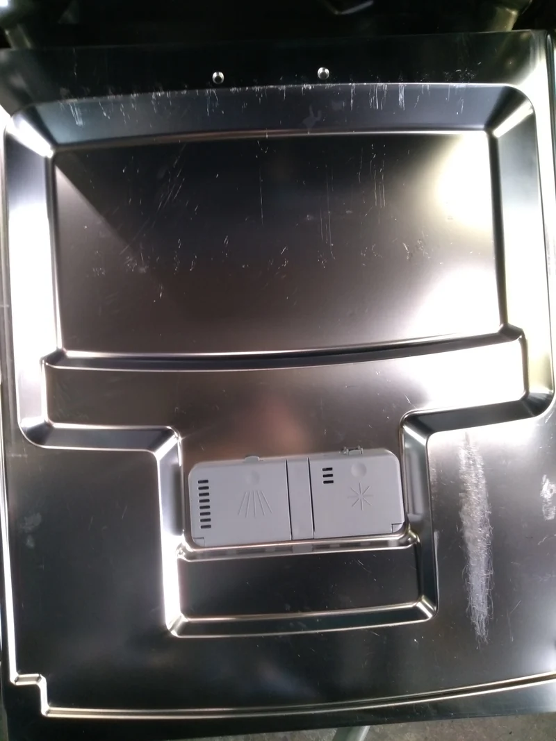 Lave-vaisselle Pose Libre 16 couverts GORENJE GS671C60X