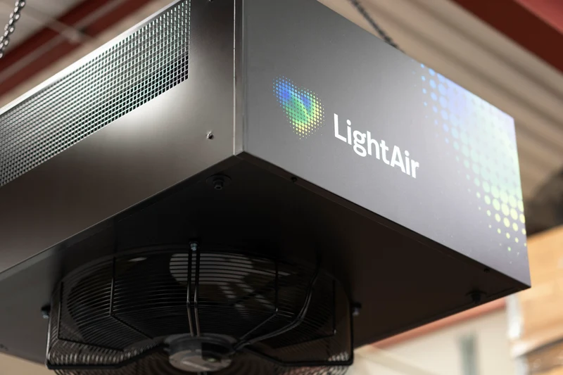 Purificateur d'air autonettoyant industriel LightAir CellFlow Ind8500 SC | Capacité 8.500 3 mXNUMX/heure