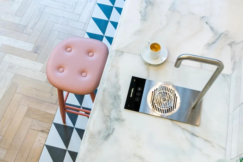 Fontaine à eau encastrable Habit Tap T2 avec EcoMode écoénergétique : eau froide/à température ambiante et/ou gazeuse | 1 à 75 utilisateurs (50 ou 80 litres/heure)