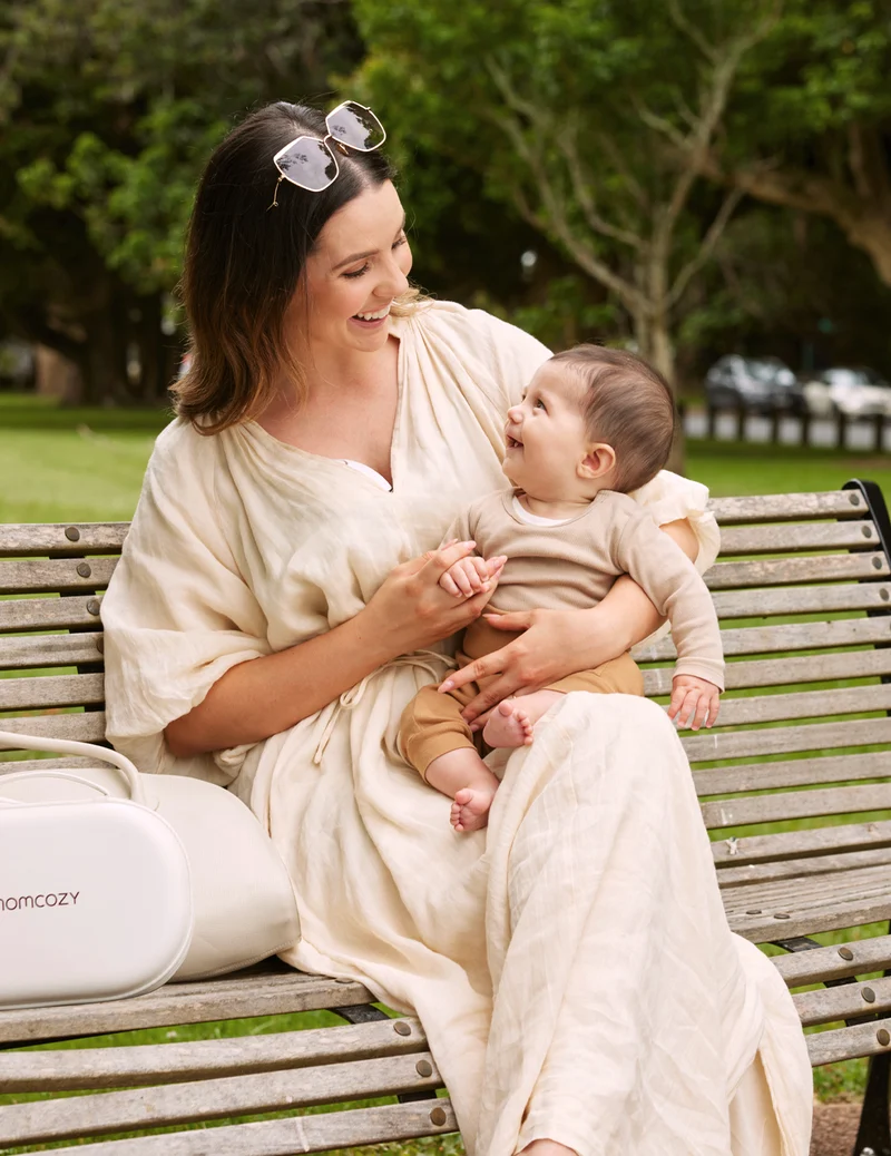Momcozy Breast Pump M6 + 120 Breastmilk Storage Bags