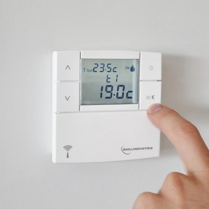 Thermostat digital filaire 3V blanc