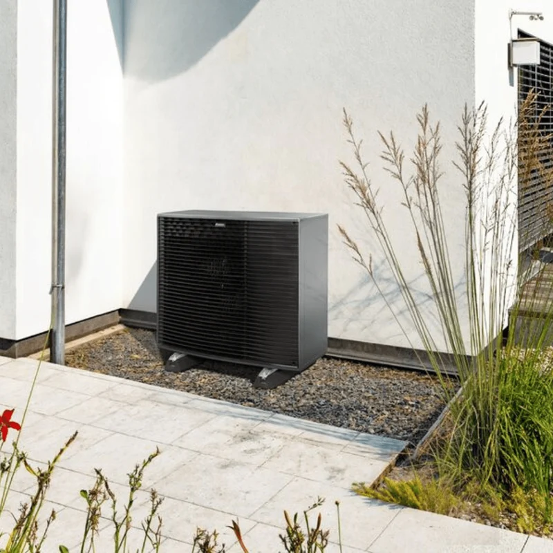 Pompe à chaleur air-eau Daikin Altherma 4 H F 12 kW Triphasé avec ECS 230L au R290