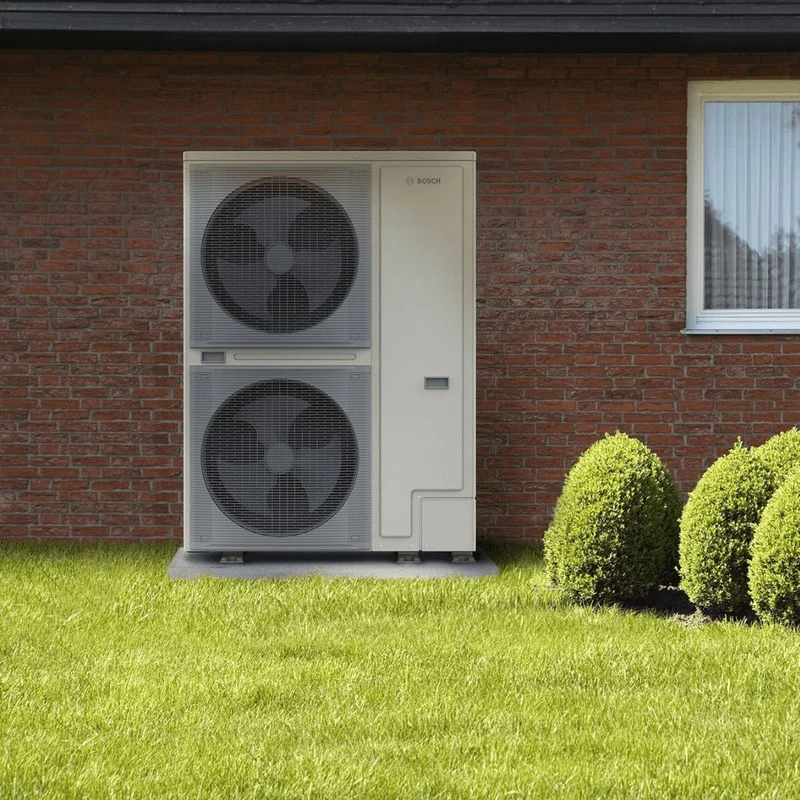 Pompe à chaleur air-eau Bosch Compress 2000 26 kW Triphasé