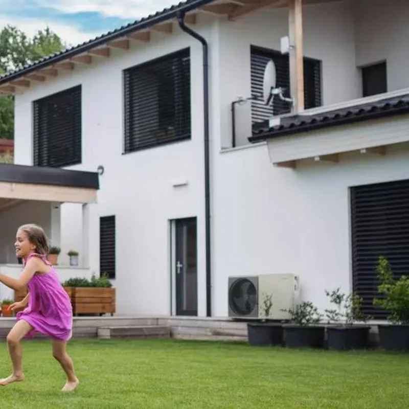 Pompe à chaleur air-eau Bosch Compress 2000 26 kW Triphasé