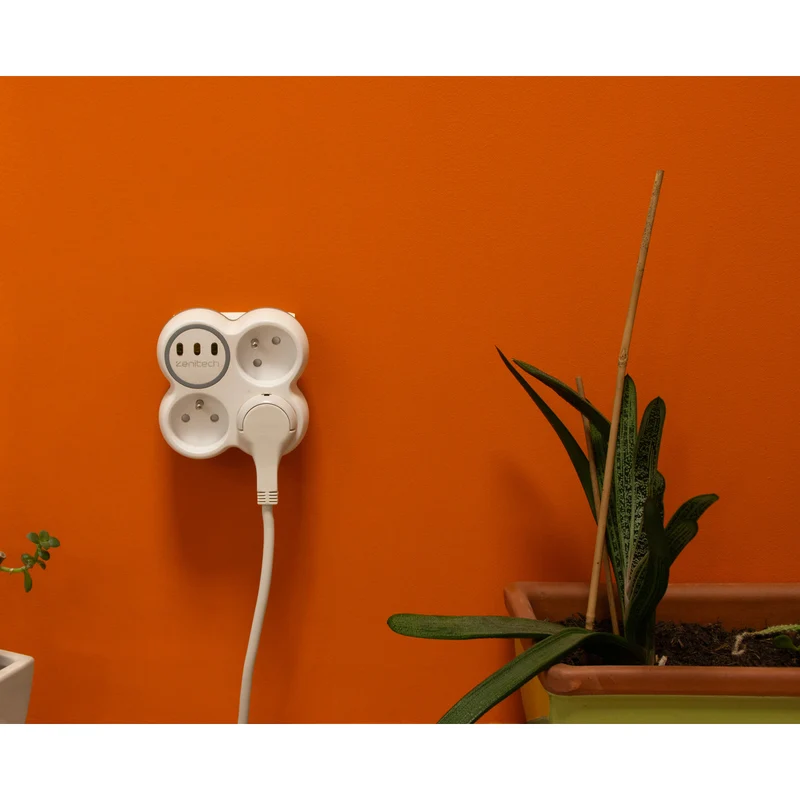 Multiprise + télécommande Bolea - Zenitech